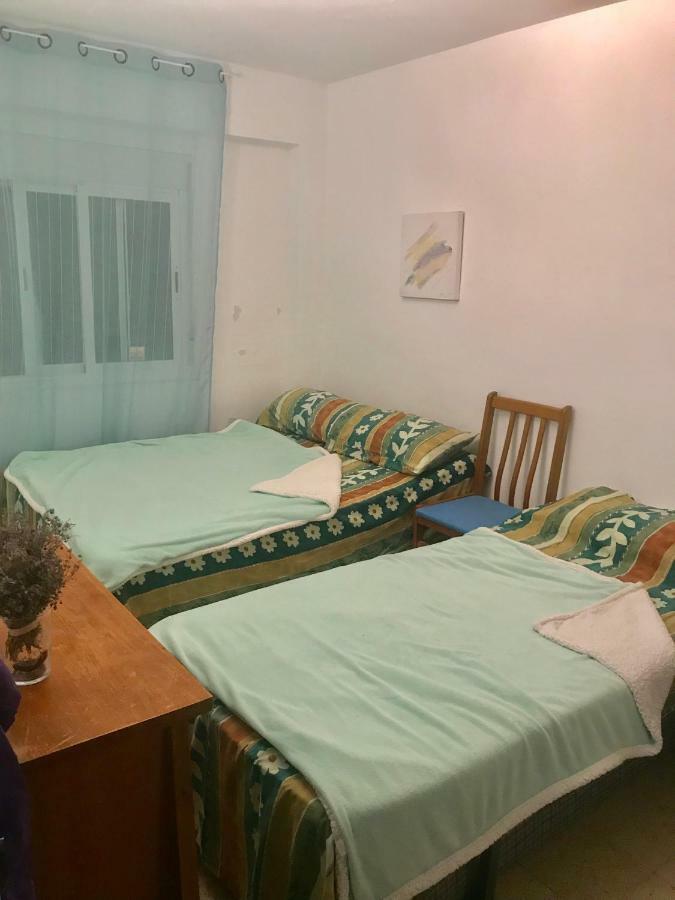 Habitaciones Compartidas En Un Apartamento 萨洛 外观 照片