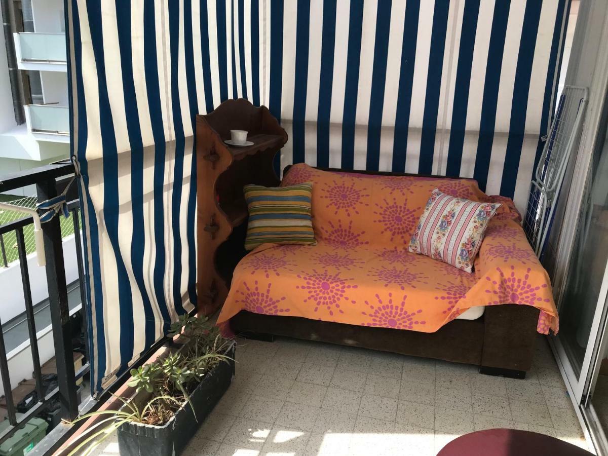 Habitaciones Compartidas En Un Apartamento 萨洛 外观 照片